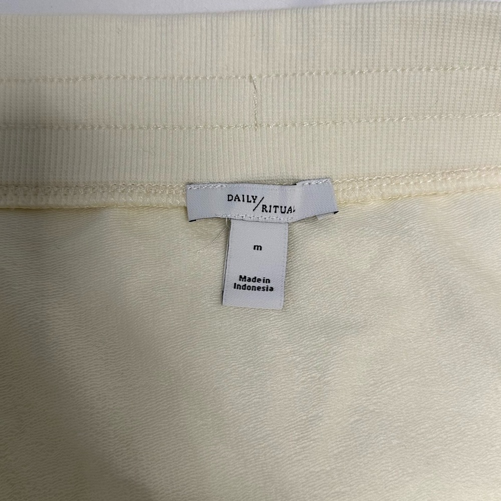Daily Ritual Cream Mini Skirt - Picture 3 of 3